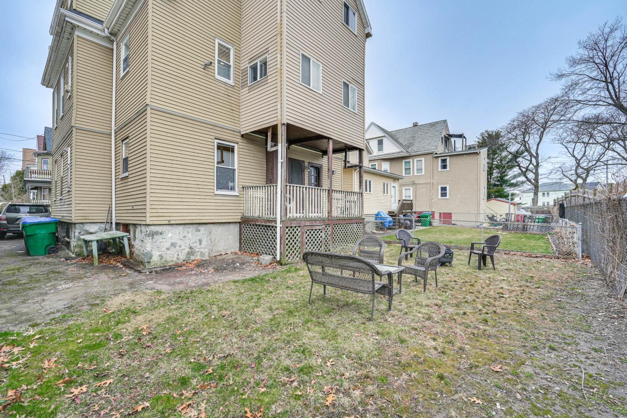 Medford Apartment Rental, 5 Mi To Downtown Boston エクステリア 写真